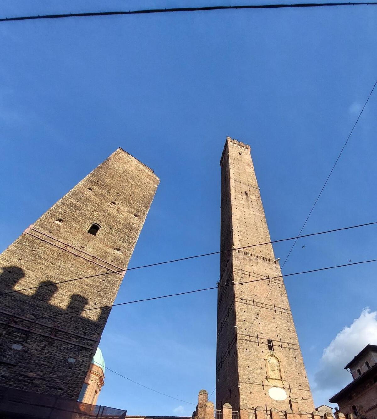 Appartamento Monolocale Sui Tetti Di Bologna - Via Indipendenza Esterno foto